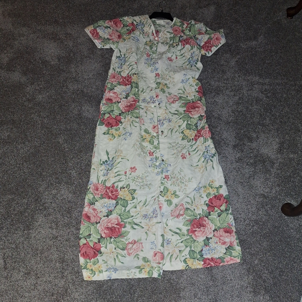 Floral Maxi Robe - Picture 3 of 3